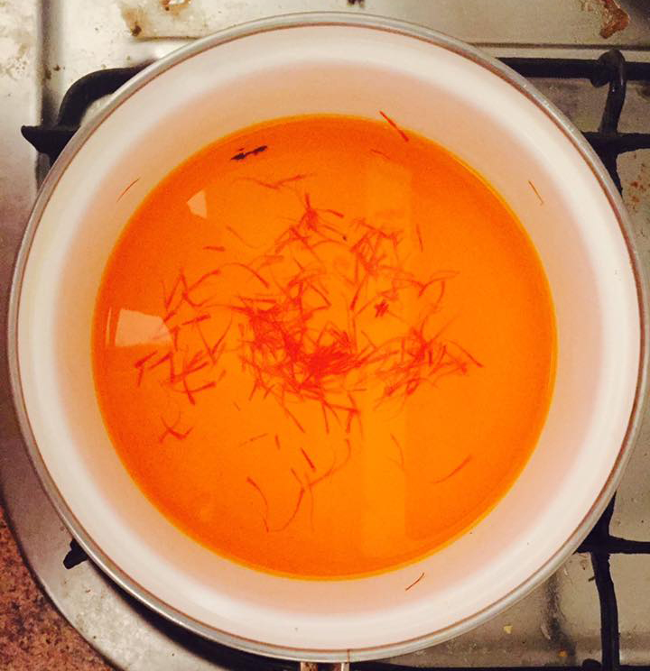 Natural dye created from saffron after boiling