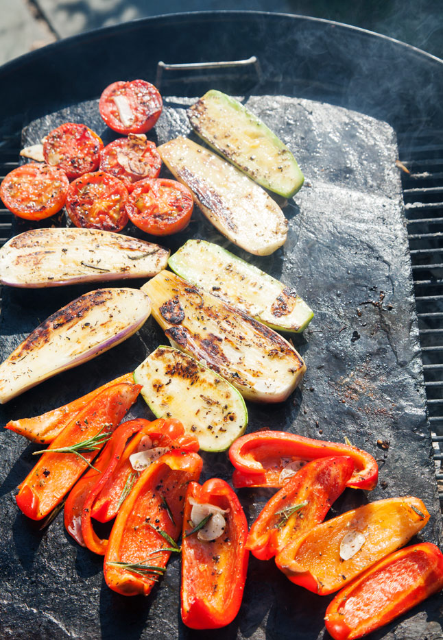 slate-grilled-summer-vegetables-646